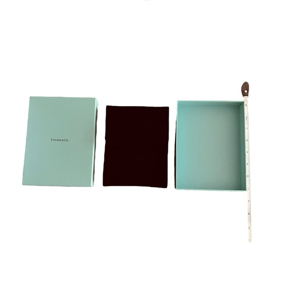 *SOLD* Authentic Tiffany & Co Necklace Case and Box Gift Set Bundle - Picture 2 of 4
